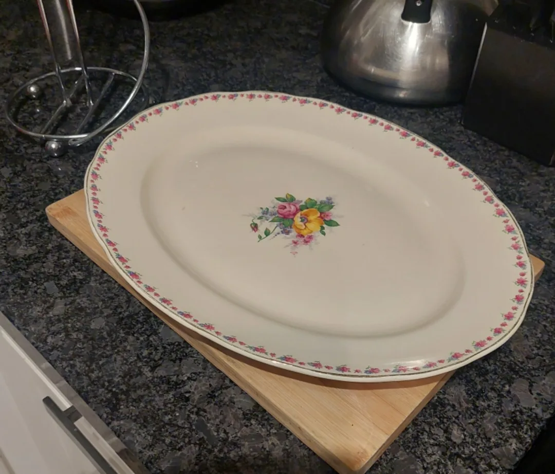 Floral Oval Serving Platter - 17-inch 🥕 image indicator(8)