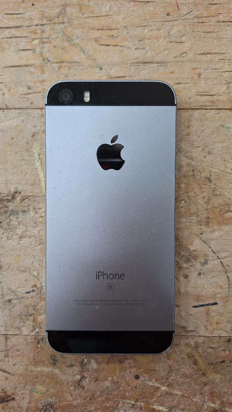 Apple iPhone SE image indicator(2)