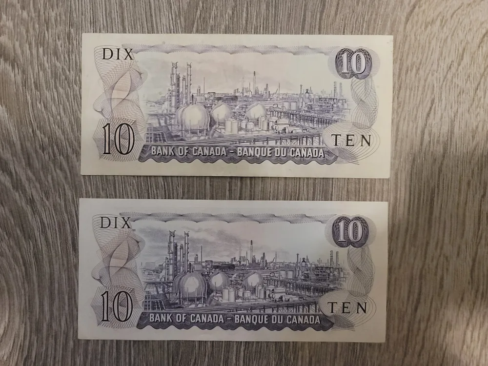 Two Canadian $10 Banknotes (1971) image indicator(2)