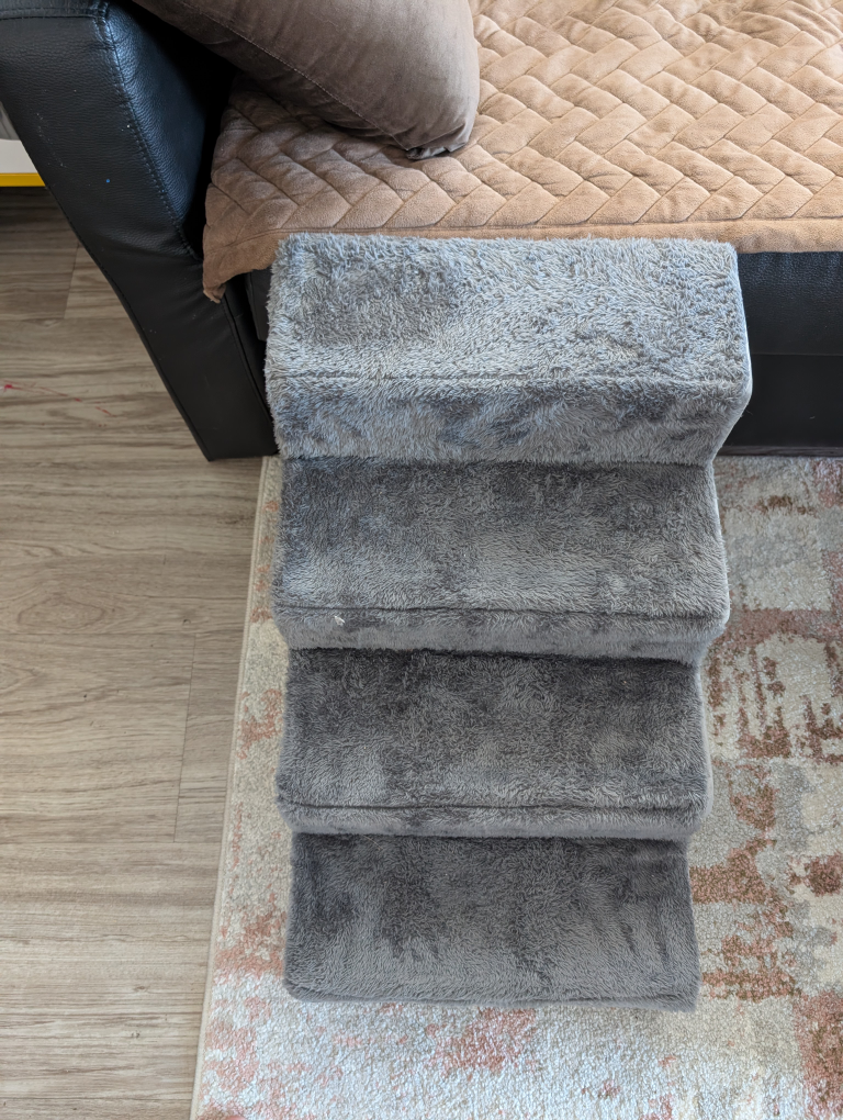 4-Step Gray Pet Stairs