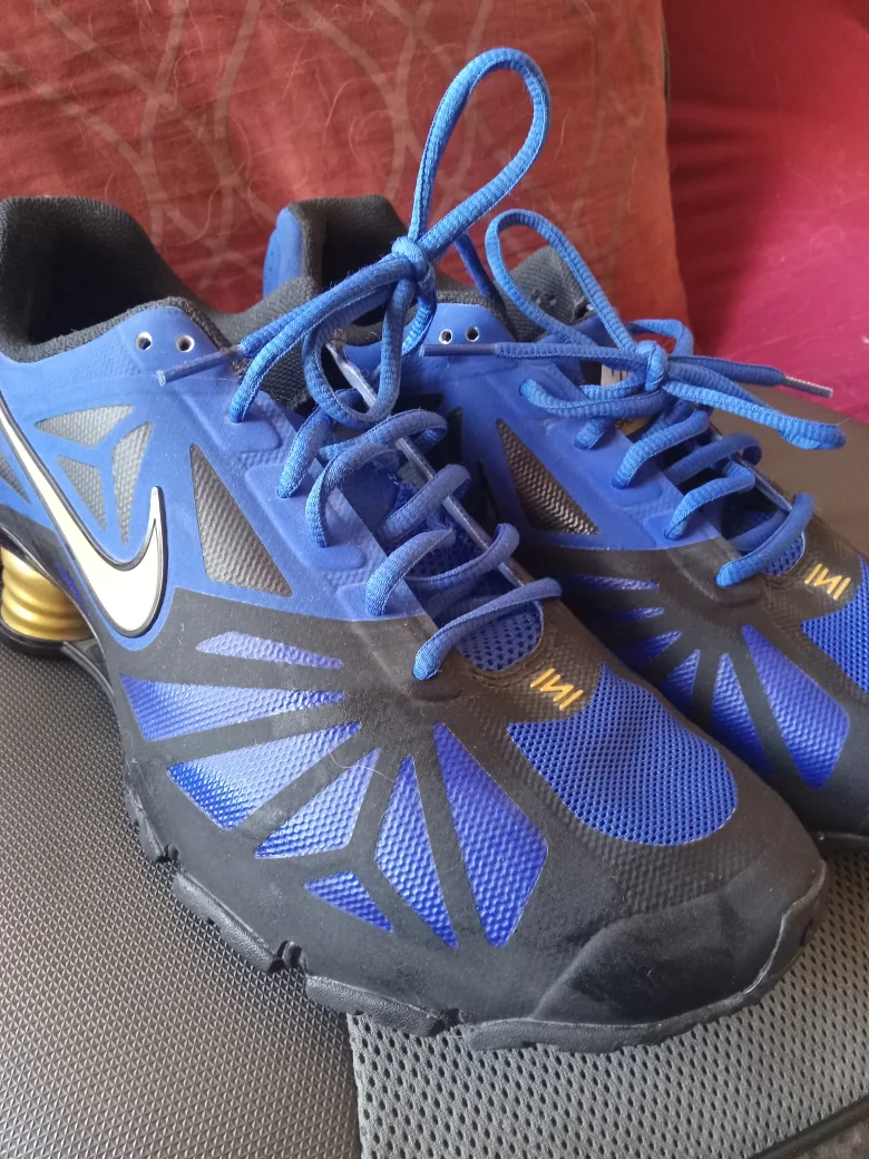 Nike Shox Running Shoes - Blue & Black thumbnail