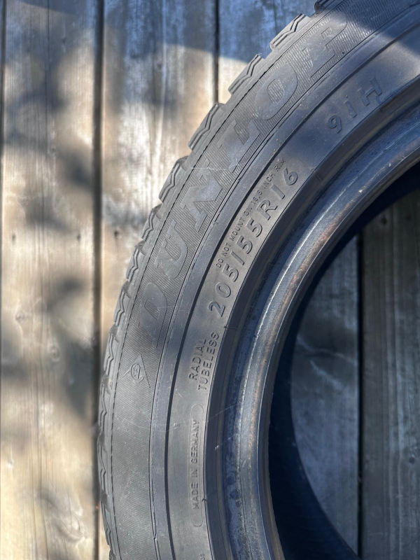 Selling Winter Tires Run Flat Dunlop : 205/55R16 - photo 3