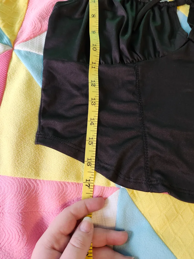 black milkmaid style tank top image indicator(6)