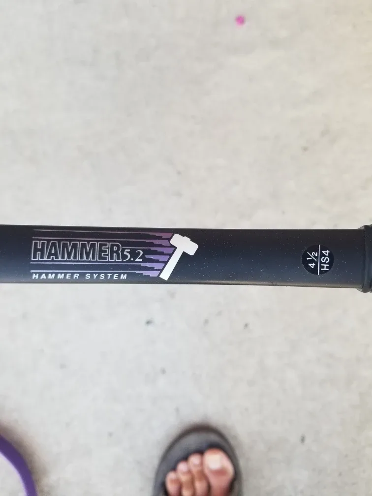 Wilson Hammer 5.2 Tennis Racquet & Case image indicator(2)