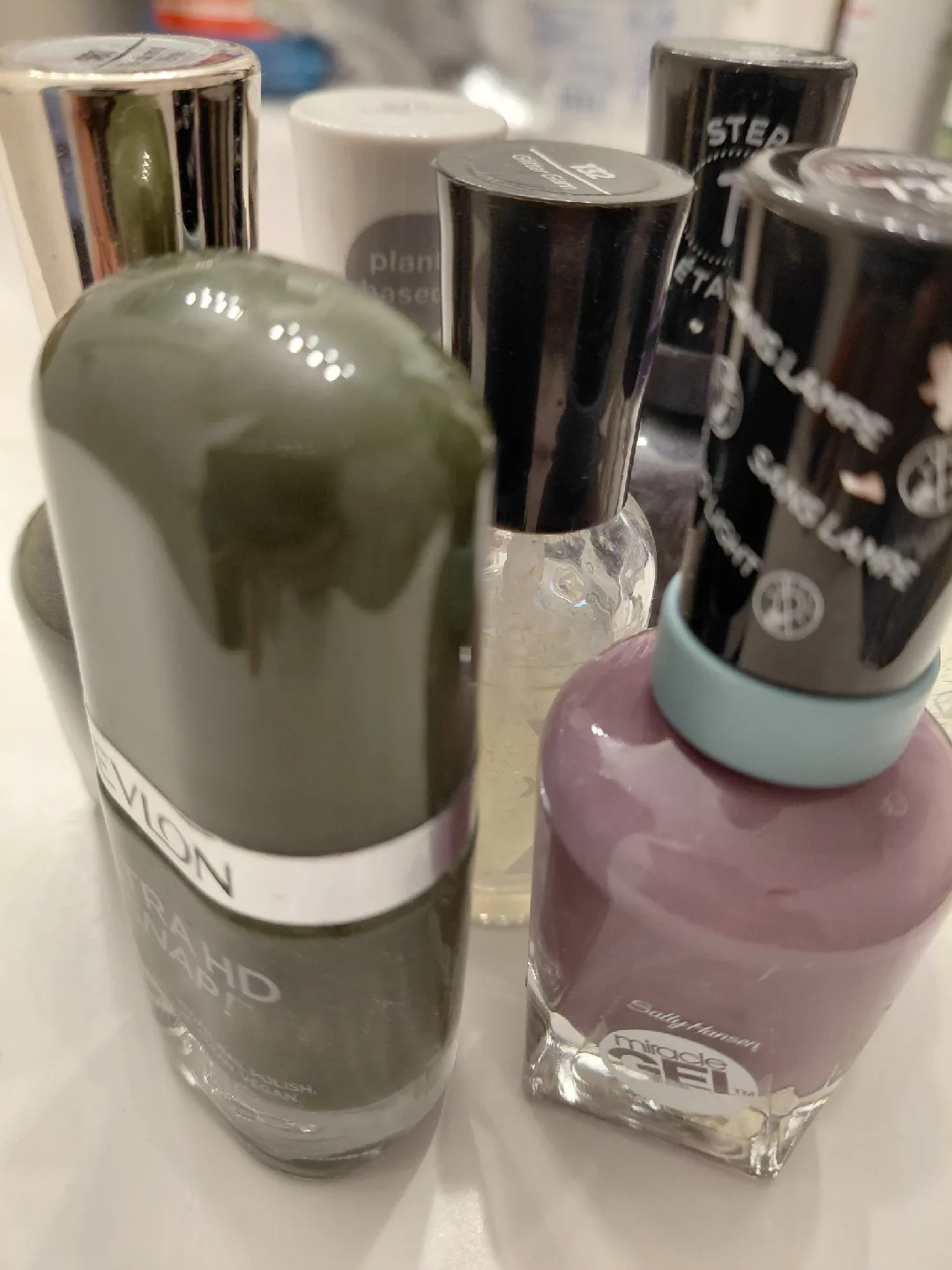 Free Flowerpot with pretty goodies image indicator(2)