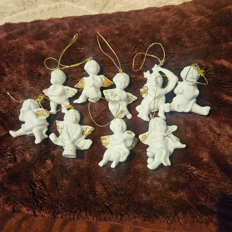 9 White Cherub Angels ChristmasTree Ceramic  Ornament thumbnail