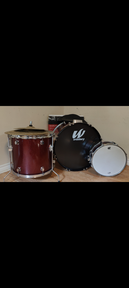 Westbury Drum Set with Ahead Drum Silencers