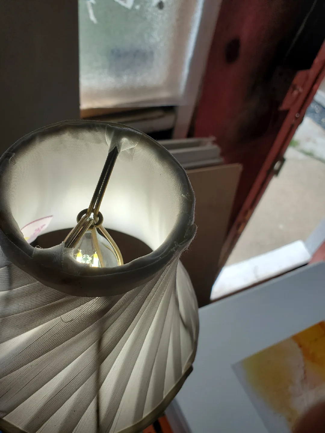 Table Lamp with white Shade image indicator(4)