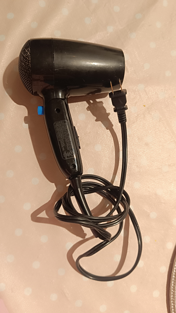Black Hair Dryer - photo 3