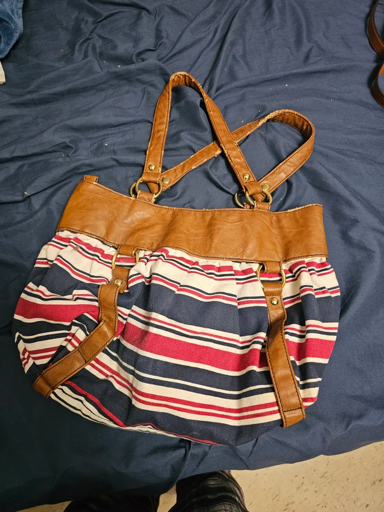 🥕 Striped Tote Bag thumbnail