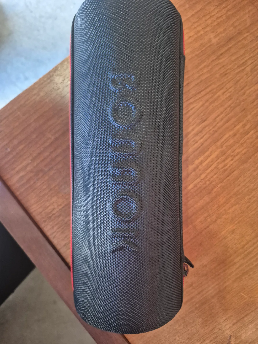 BONAOK Karaoke Microphone with Case image indicator(2)