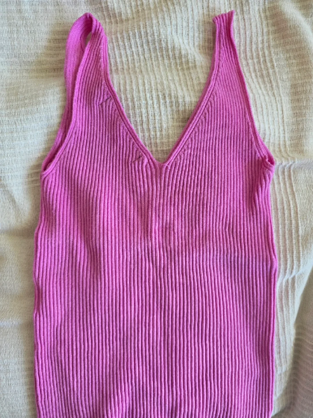 Vero Moda Pink Ribbed Tank Top - Size S image indicator(3)