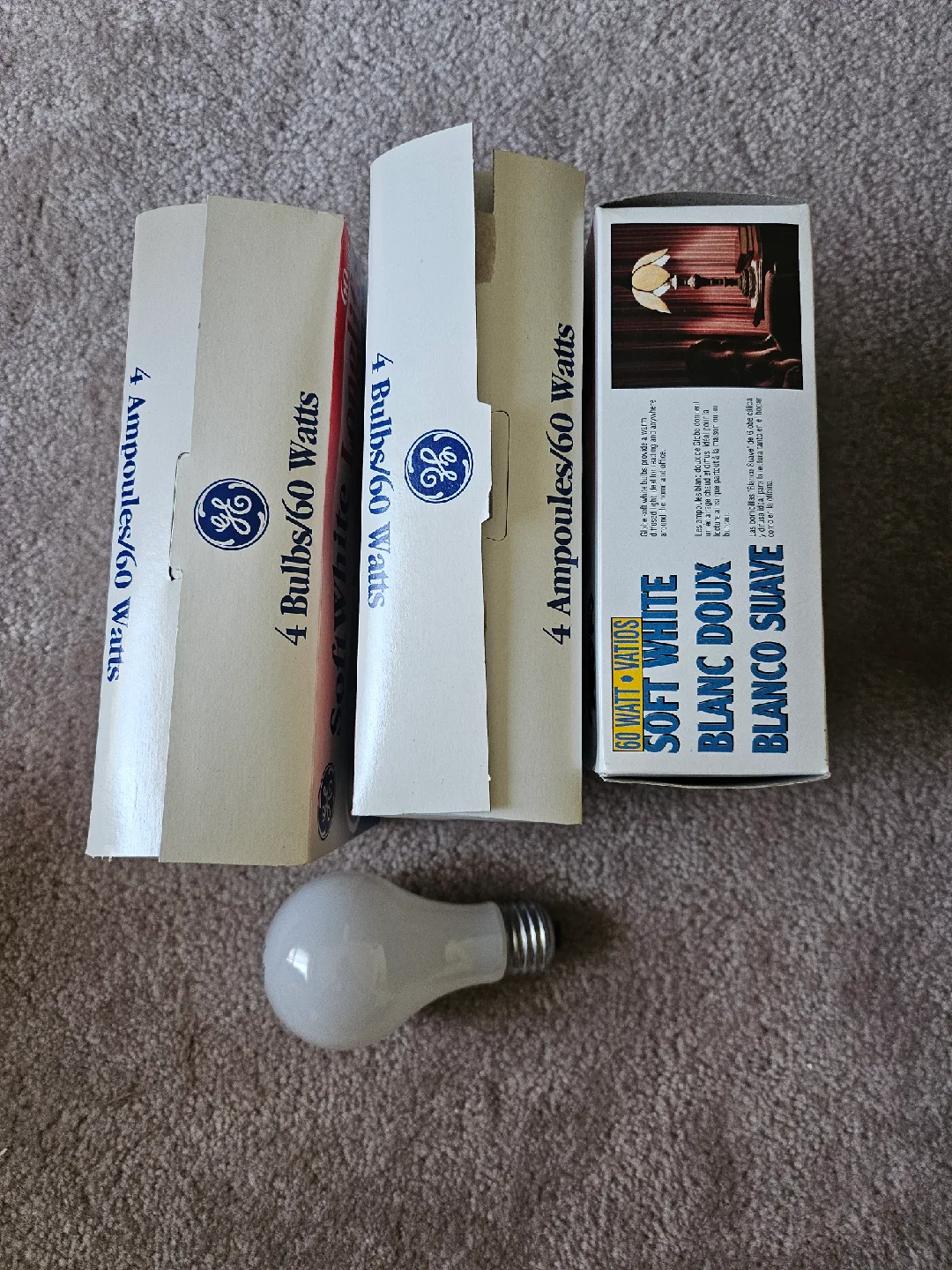 13 GE & Globe Soft Light Bulbs 60W thumbnail