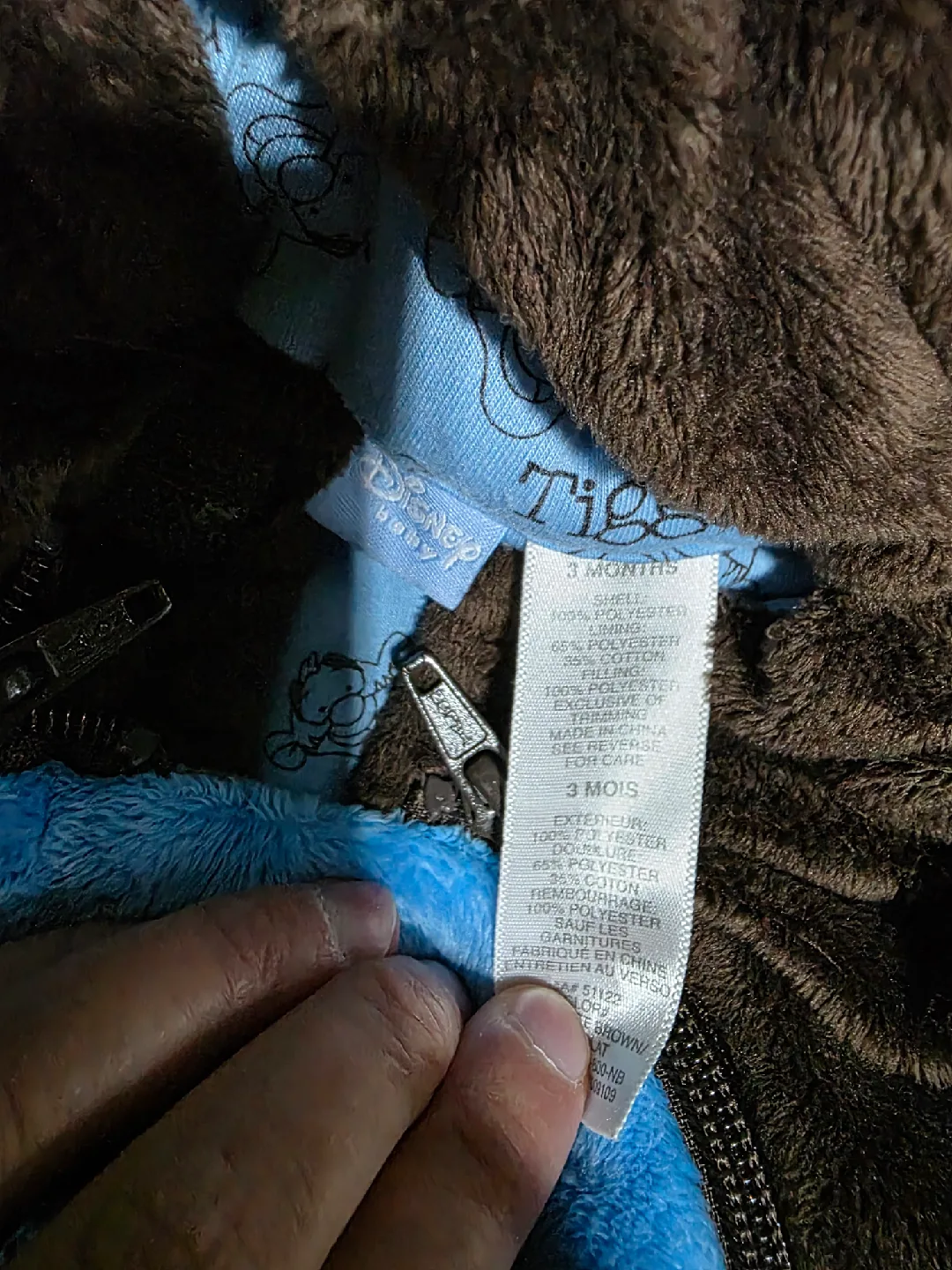 Tigger Onesie. (3 months) image indicator(3)