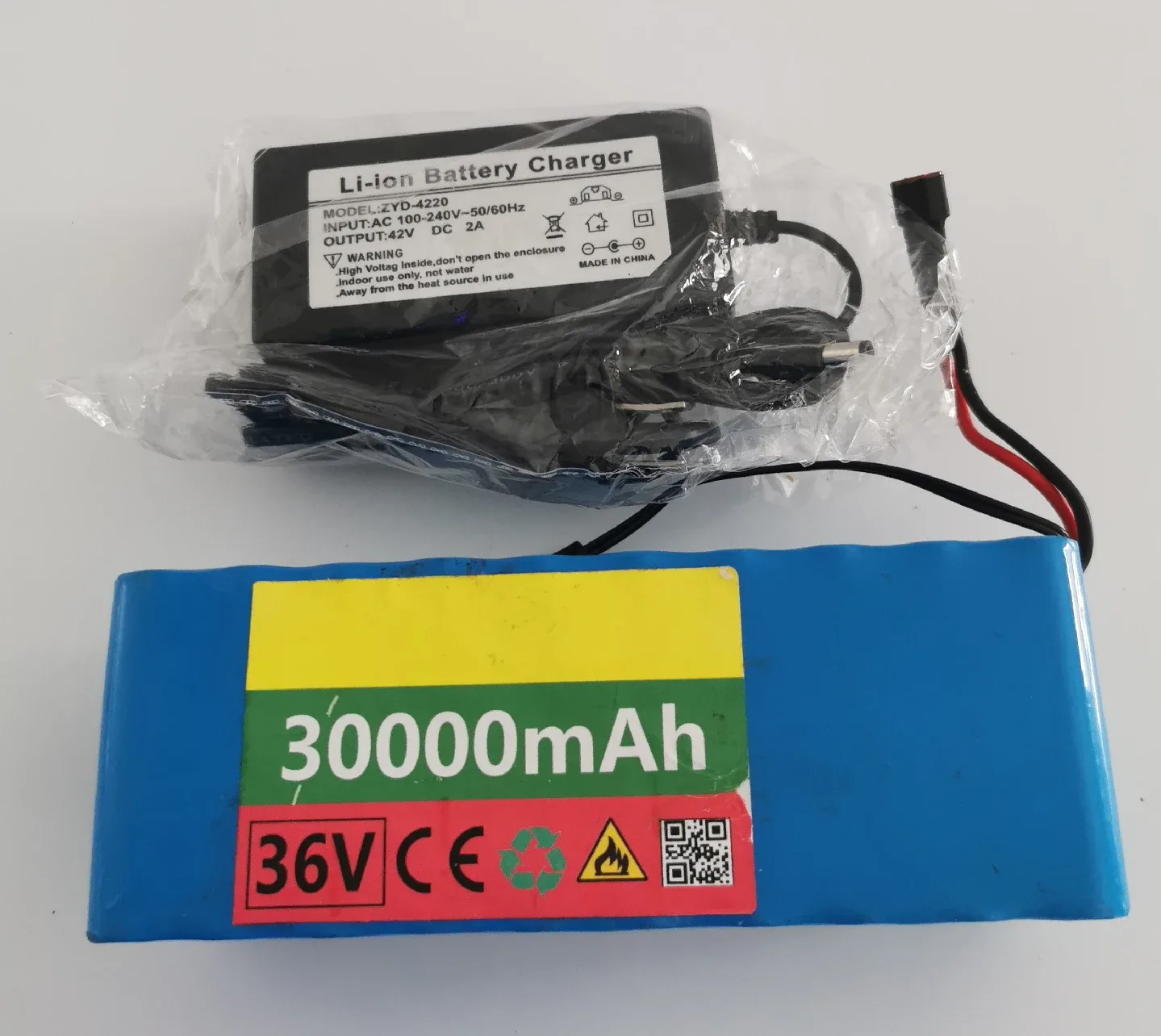 Li-ion Battery Charger ZYD-4220 with 30000mAh Battery thumbnail