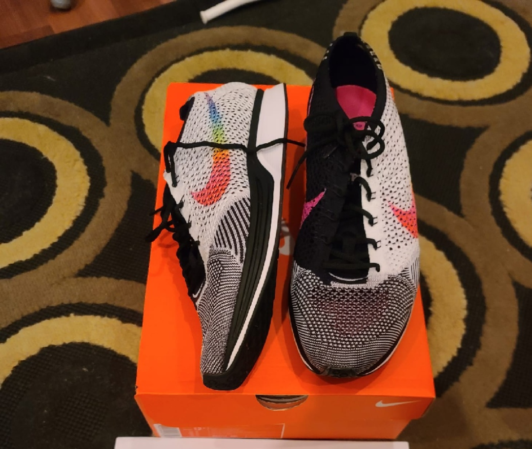 Nike Flyknit Racer Shoes size 11