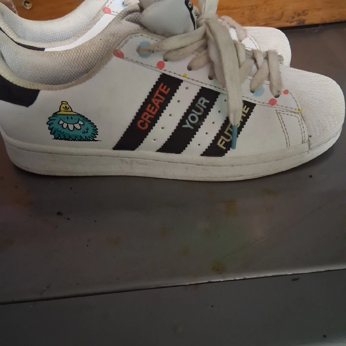 Adidas Superstar Mens  Sneakers - Size 8 thumbnail