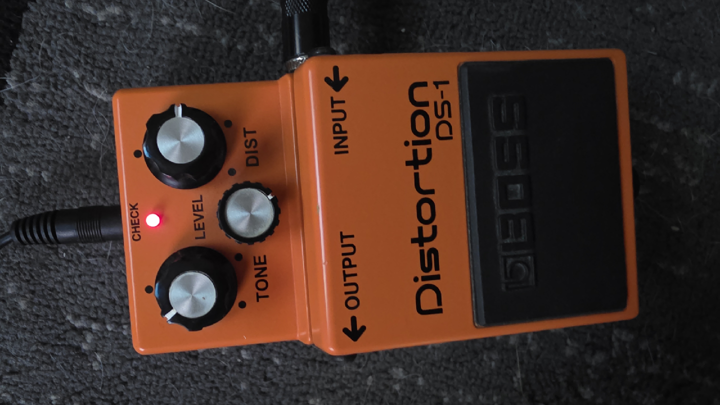 boss ds1 distortion pedal - photo 2