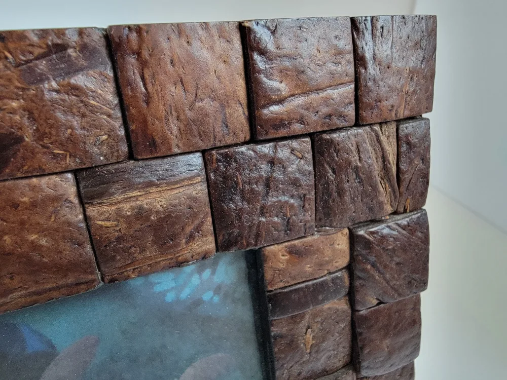 Brown Block Picture Frame with Totoro Art image indicator(3)