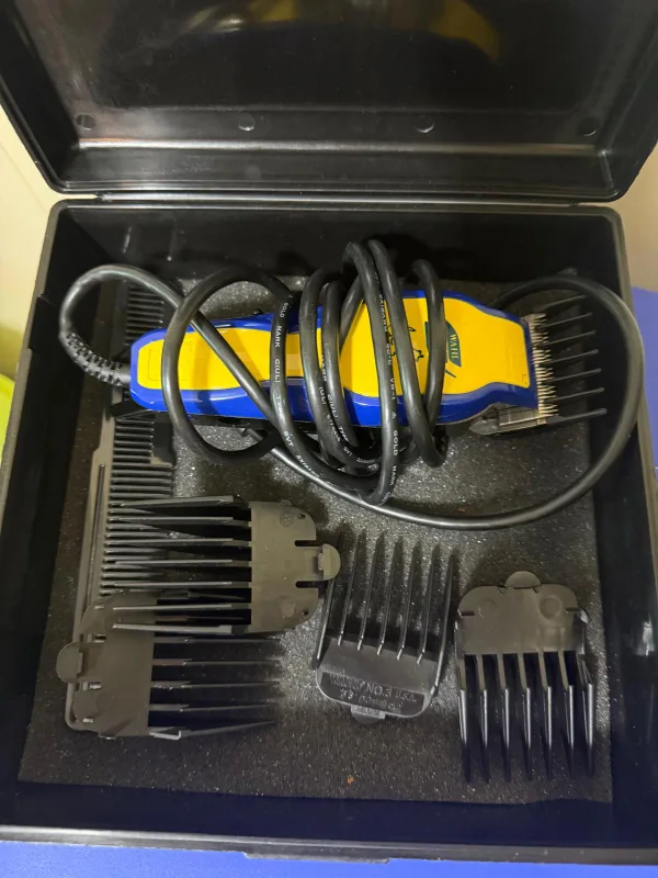 Wahl Hair Clipper Set with Case thumbnail