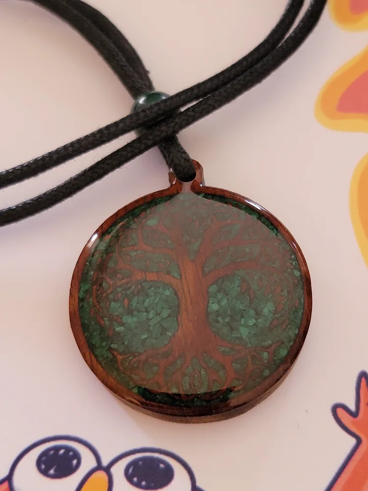 🥕 Tree of Life Wood & Malachite Necklace image indicator(2)