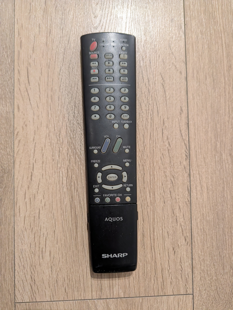 Sharp Aquos 37" TV & Remote - photo 2