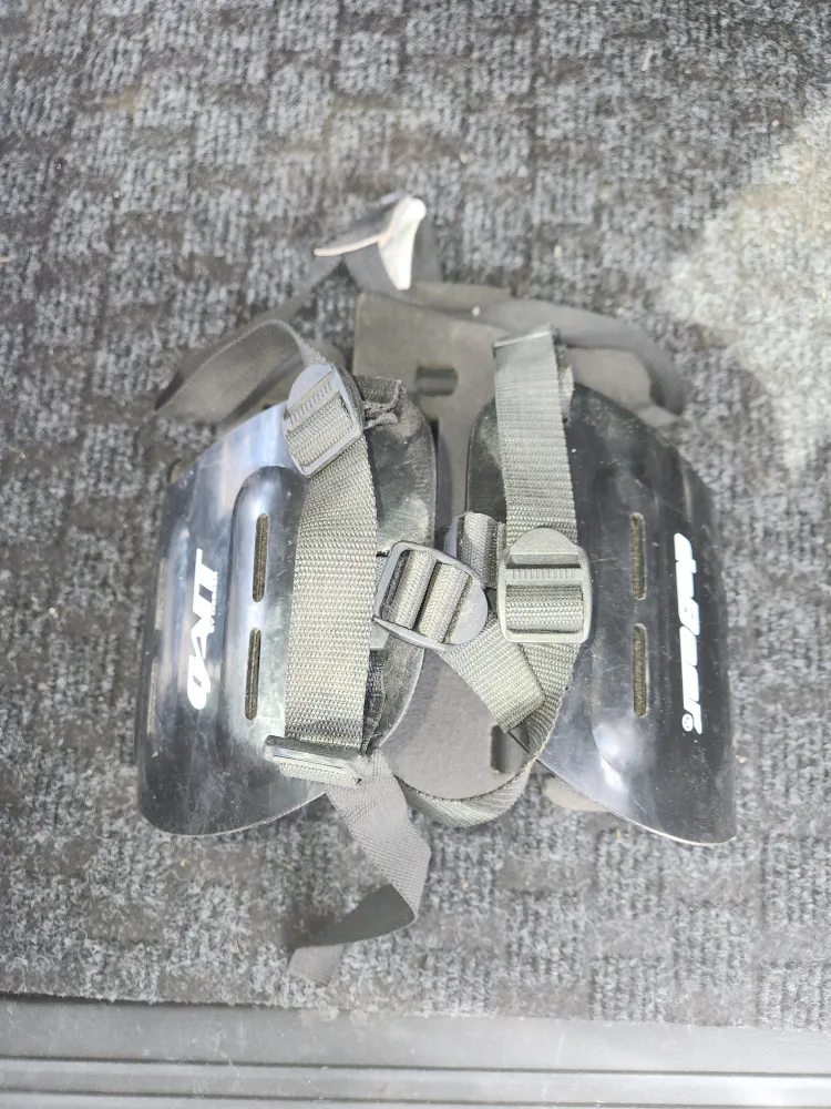 deBeer Gait Lacrosse Rib Protection image indicator(2)