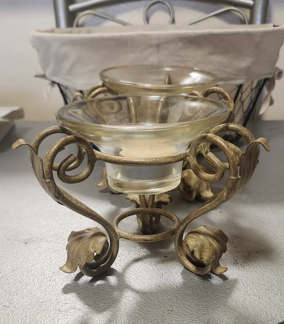 Metal & Glass Candle Holders (Set of 2) image indicator(3)