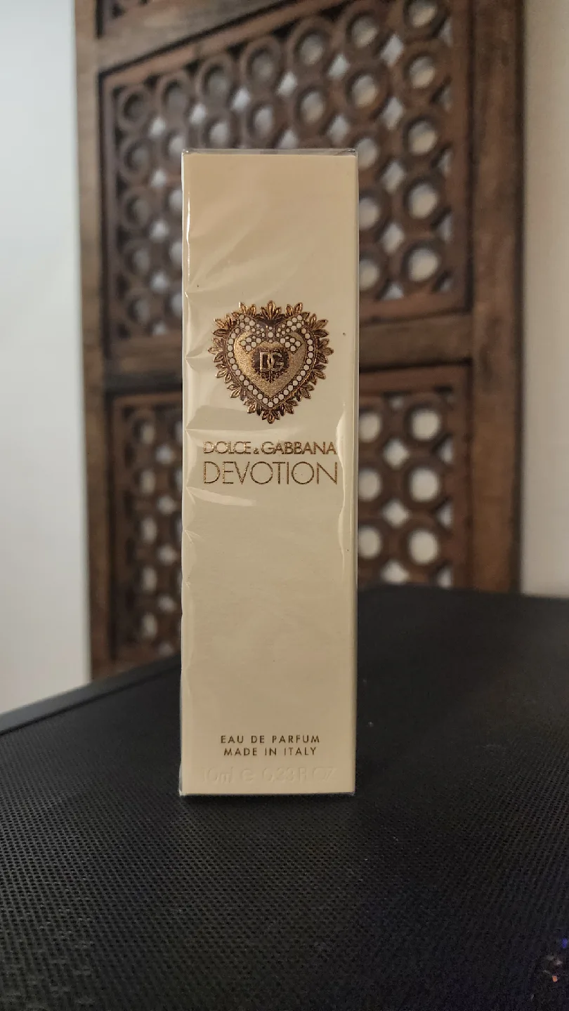 Dolce & Gabbana Devotion Eau de Parfum 10ml (New) thumbnail