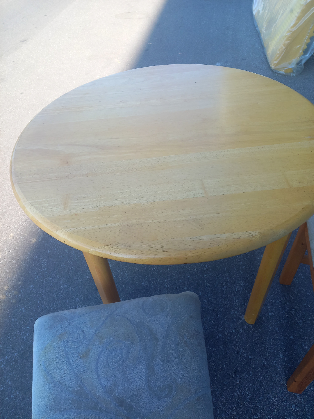 Round Wooden Dining Table with Two Chairs - photo 2