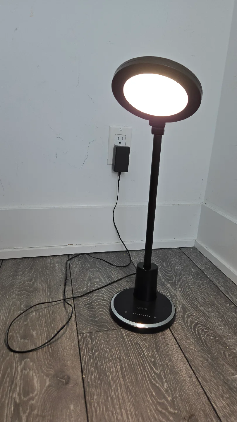 JUKSTG LED Desk Lamp - Black thumbnail