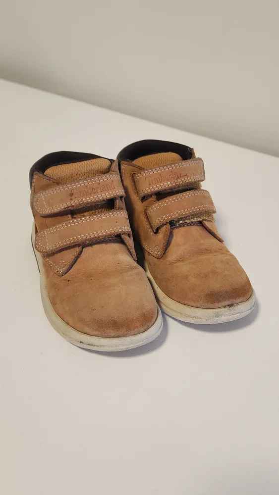 Timberland Kids' Brown Leather Ankle Boots size 9 thumbnail