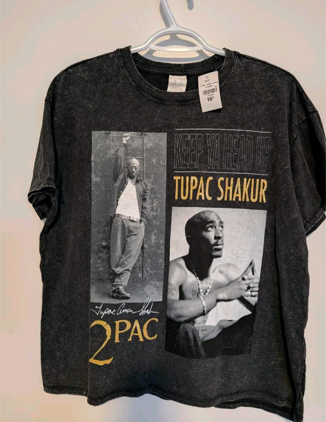 Tupac Shakur Graphic T-Shirt - Size S thumbnail