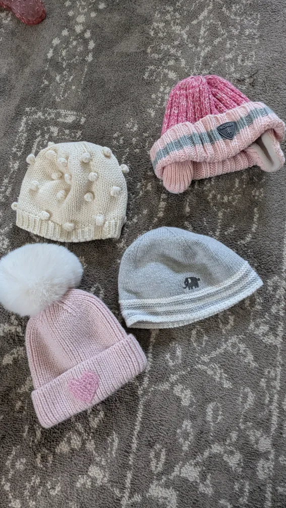 Newborn Winter Hats 0-3 months 🥕 thumbnail