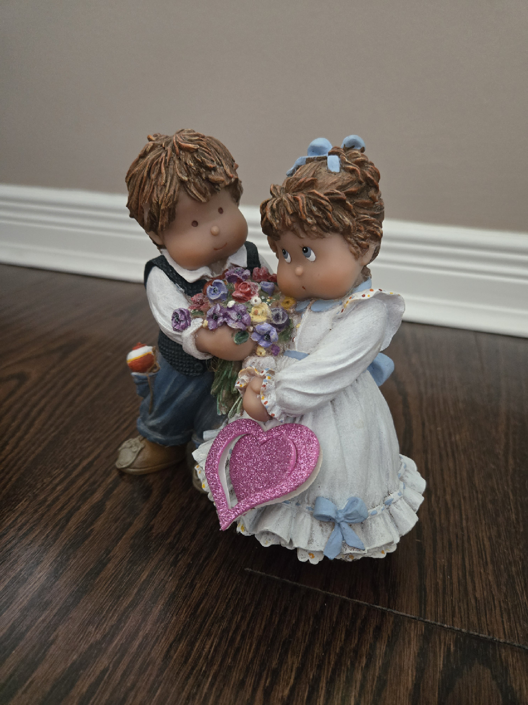 Ceramic Figurine of a Boy and Girl with Flowers and a Heart - photo 3