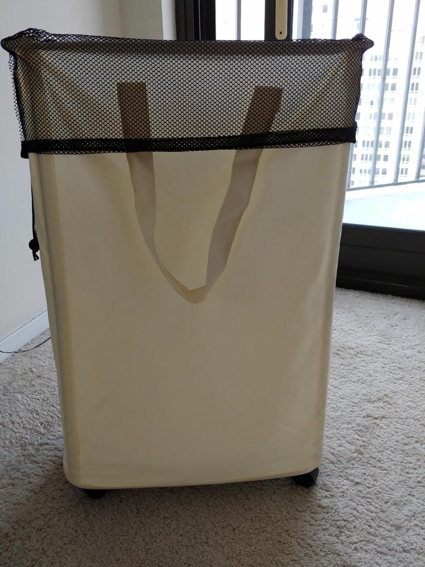 Rolling Laundry Basket Hamper 🥕