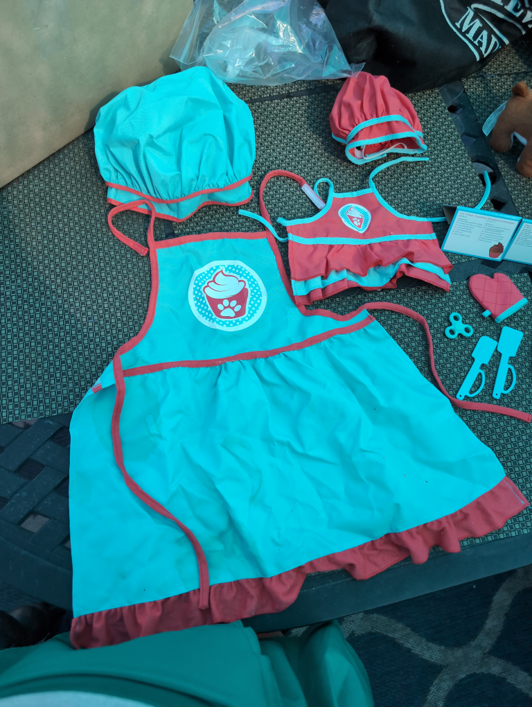 My life as cooking set with a blond doll!! need gone asap !