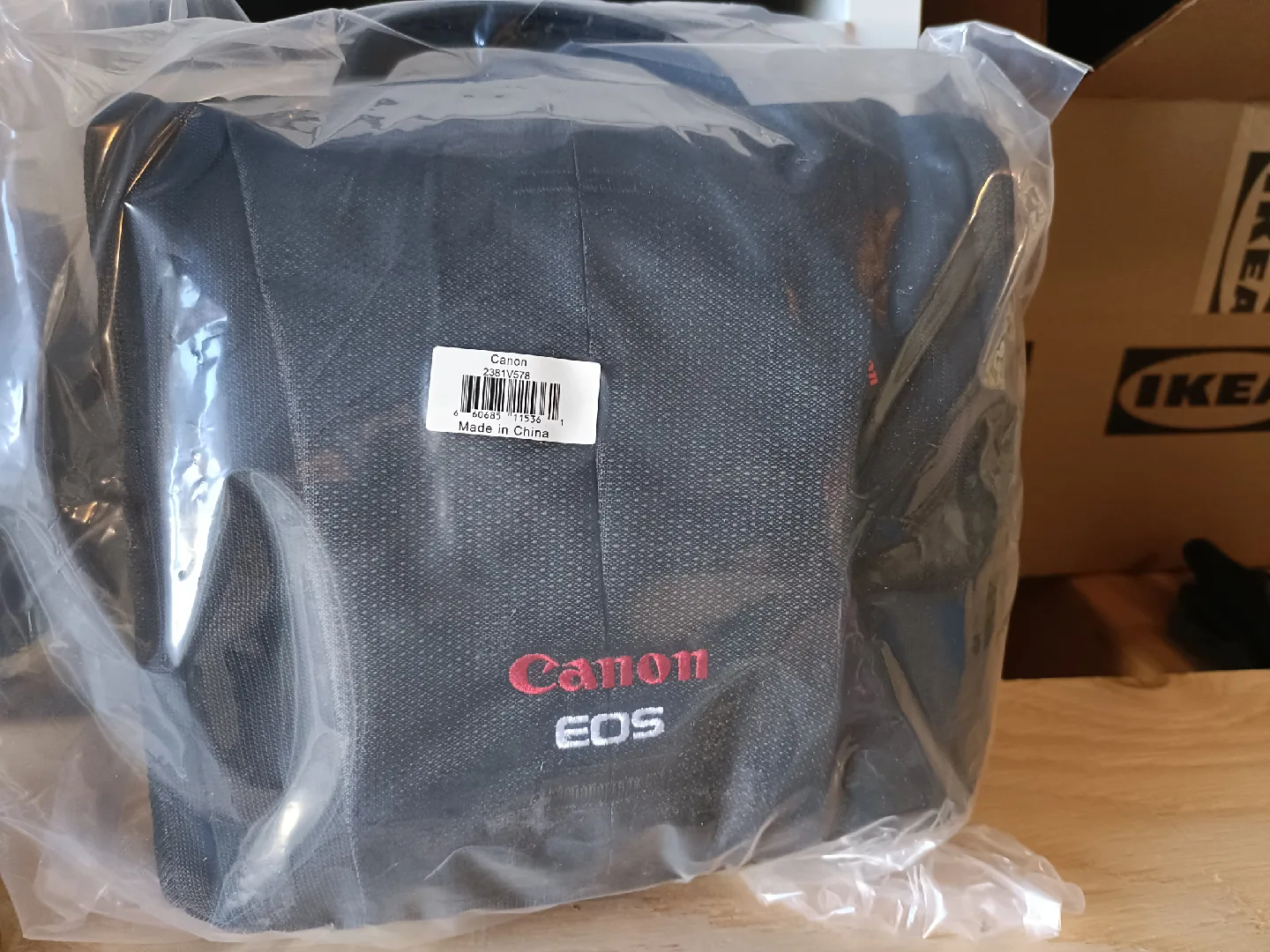 Canon EOS Accessory Kit - Brand New! image indicator(3)