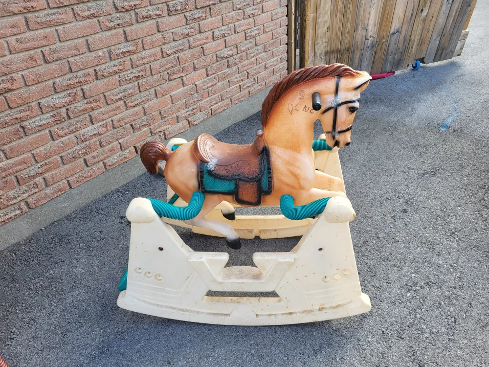 Vintage Rocking Horse image indicator(2)