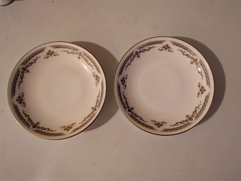 Royal Doulton England Floral Patterned Plates (2) image indicator(3)