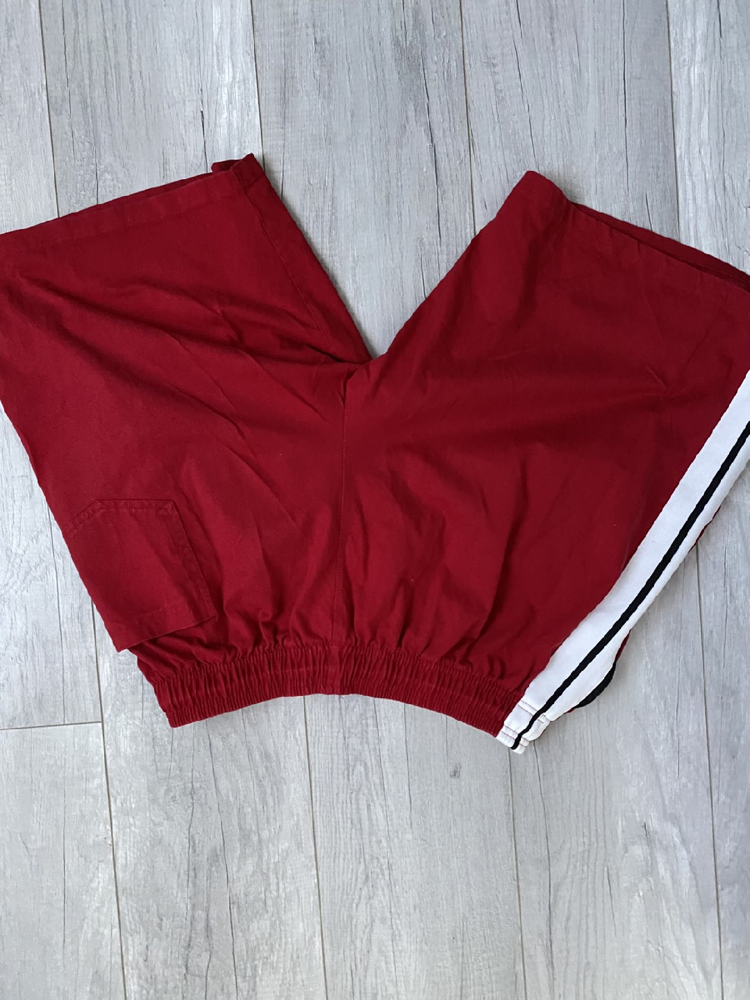 Palm Angels Shorts - Red/White, Size S - photo 4