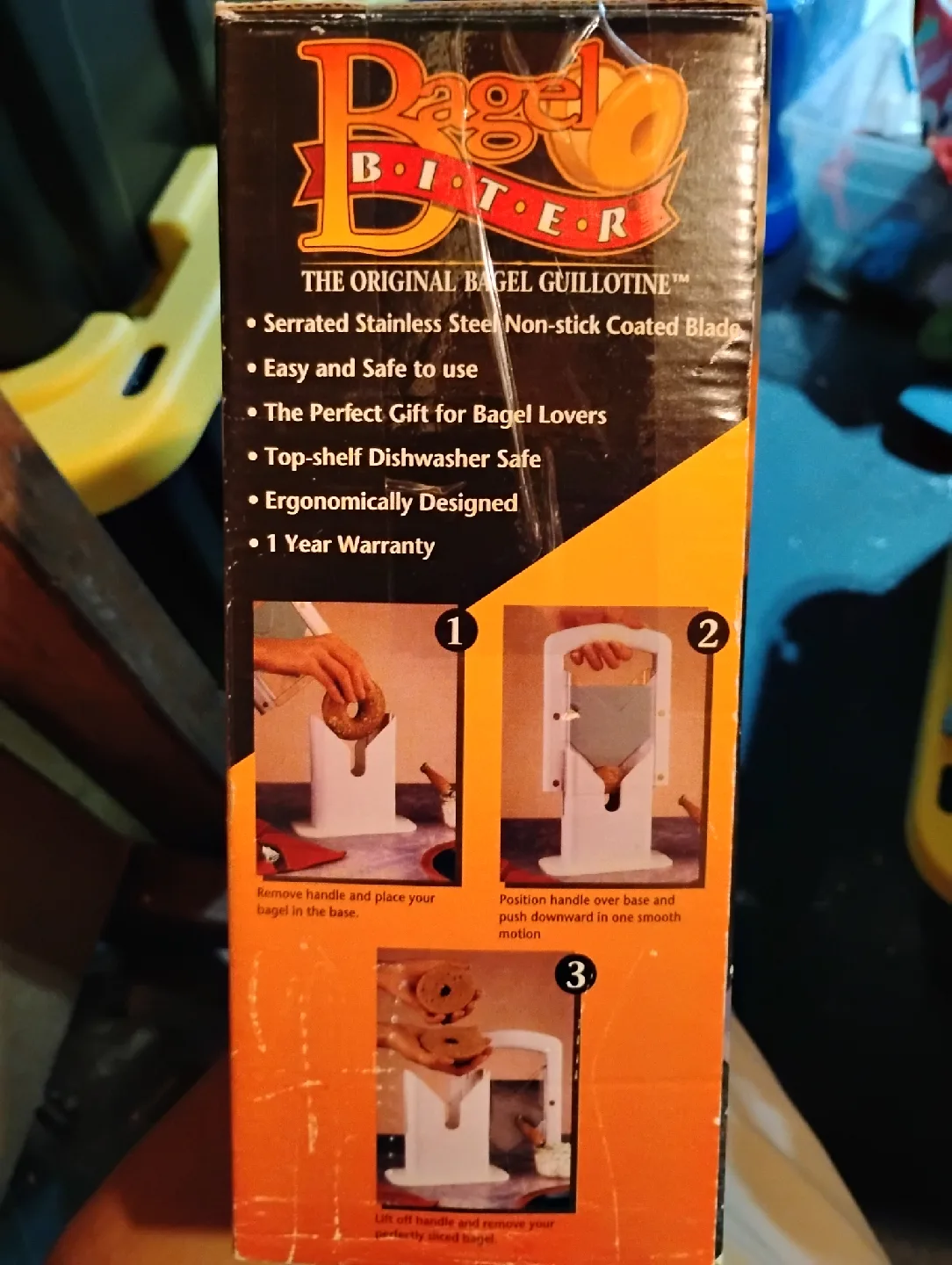 Bagel Biter - The Original Bagel Guillotine image indicator(6)