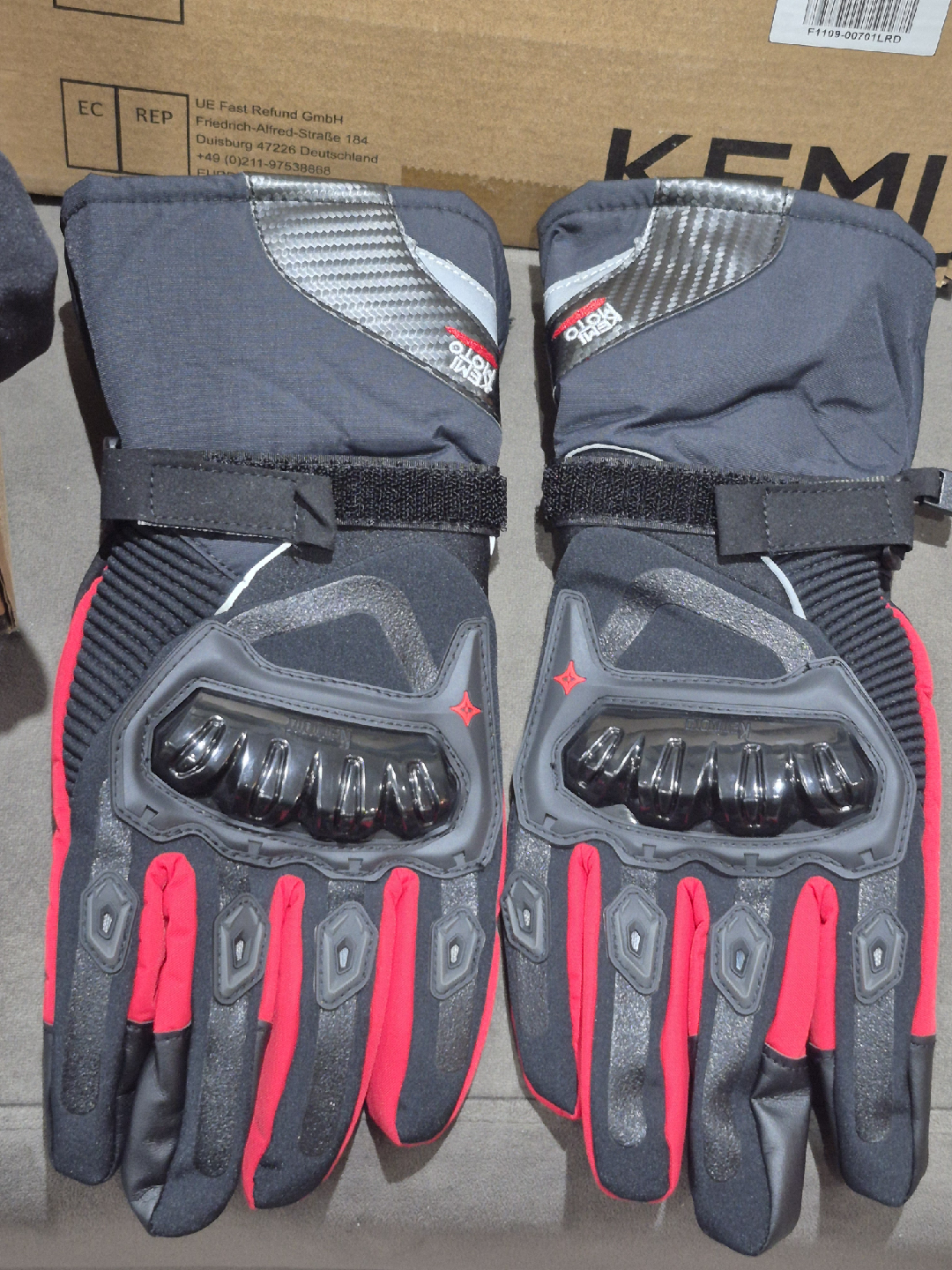 Kemimoto Heated Motorcycle Gloves - Black - photo 2