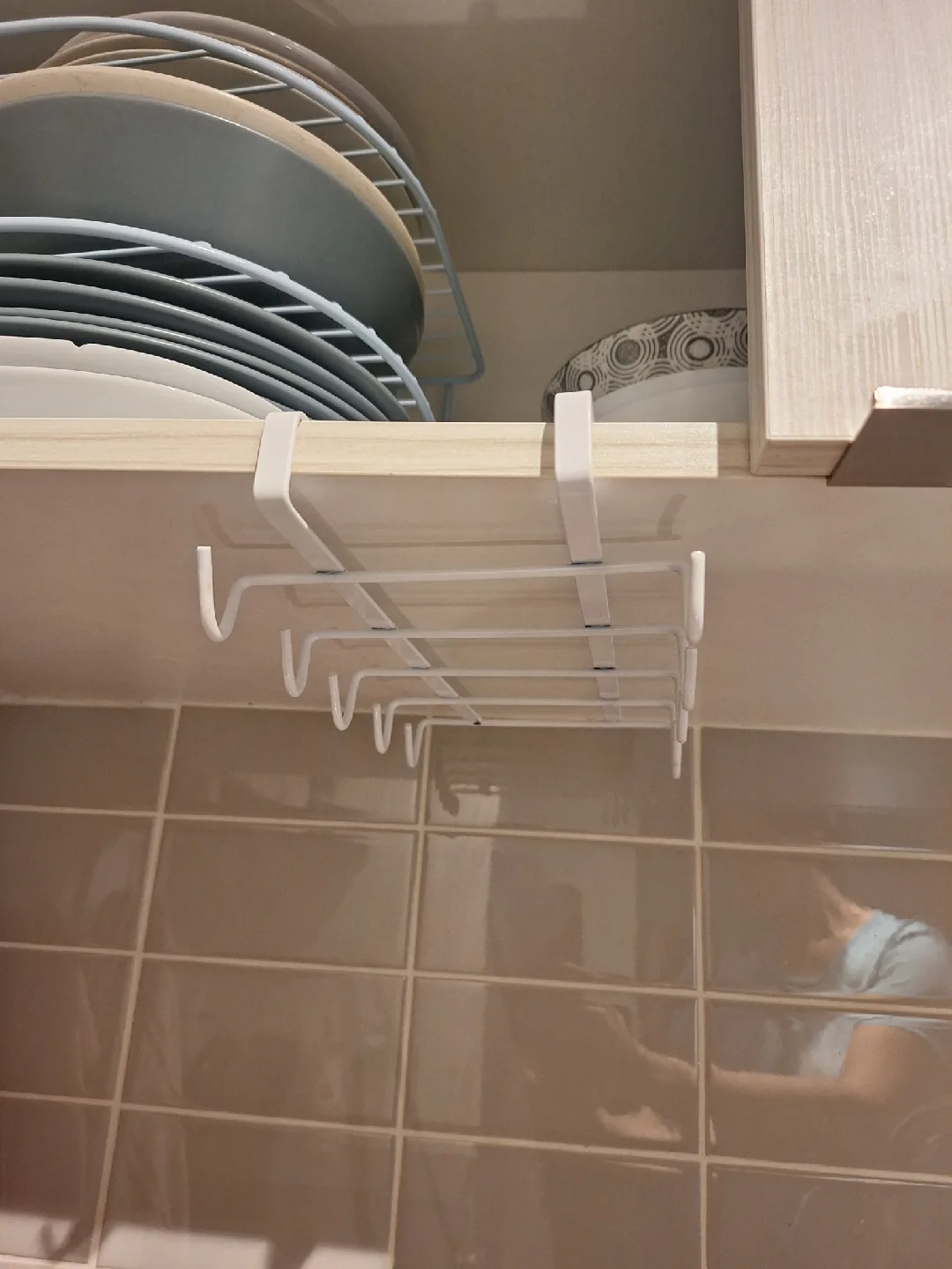 Under Cabinet Wine glass/mug Holder Rack image indicator(3)