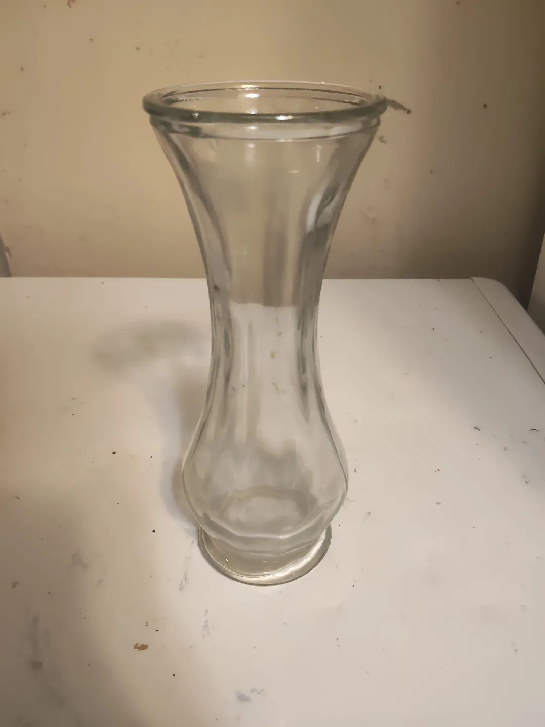 Clear Glass Flower Vase thumbnail