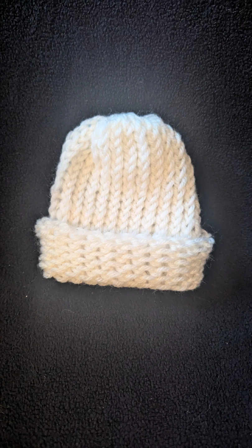 Handmade Baby Hats - Assorted Colours image indicator(3)