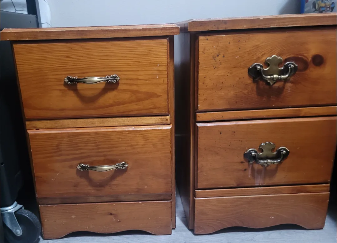 2 Wooden Nightstands $20 EACH thumbnail