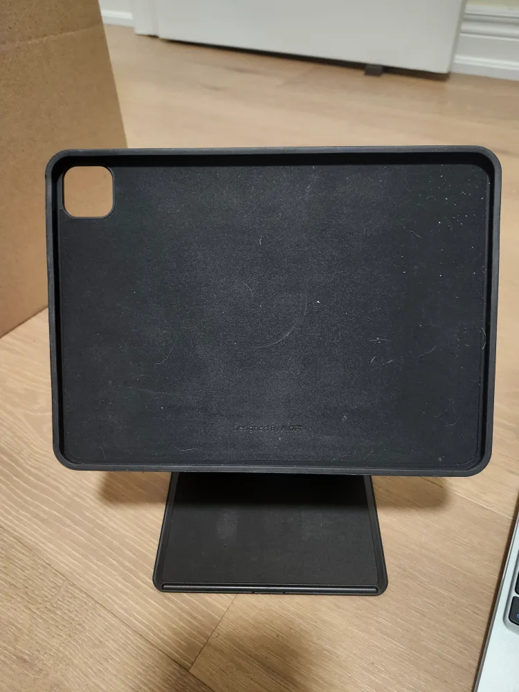 Apple iPad Air 4/5, iPad Pro 11 Cases image indicator(2)