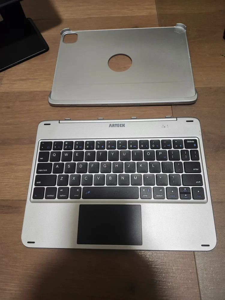 Apple iPad Air 4/5, iPad Pro 11 Cases image indicator(3)