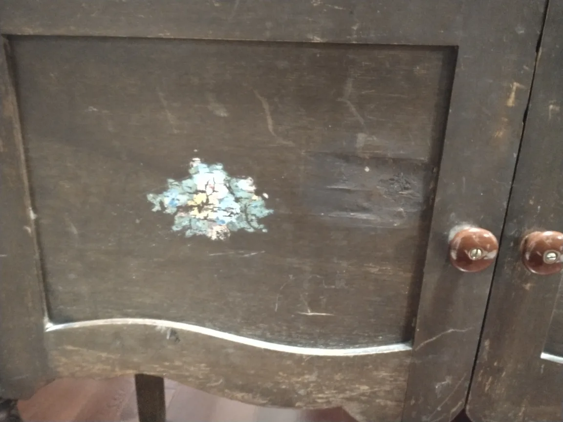 Vintage real wood cabinet with hand painted flowers image indicator(7)